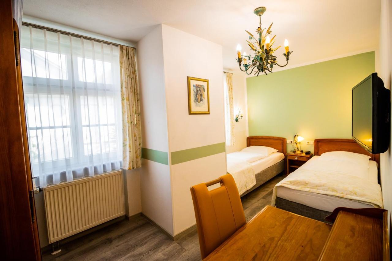 Hotel Gasthof Roessle Weingarten  Luaran gambar