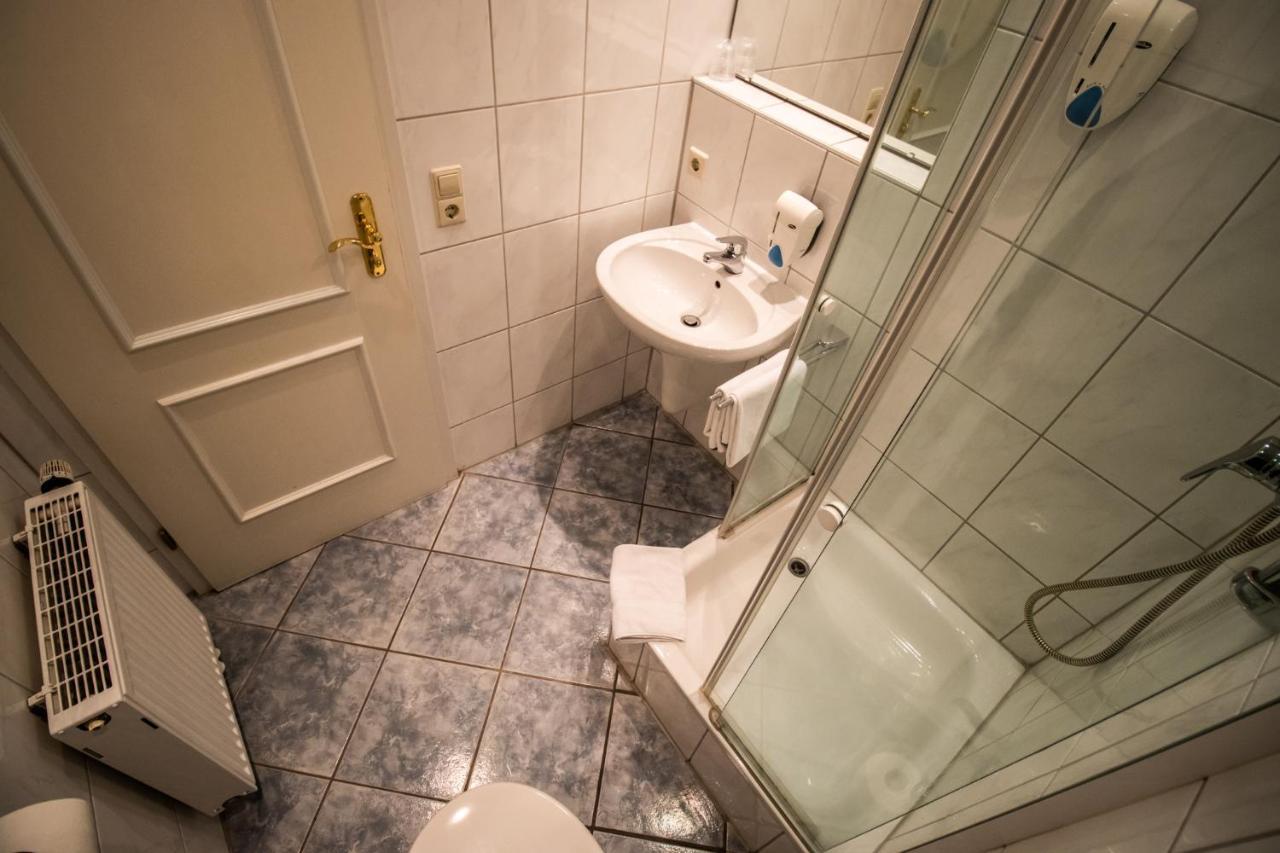 Hotel Gasthof Roessle Weingarten  Luaran gambar