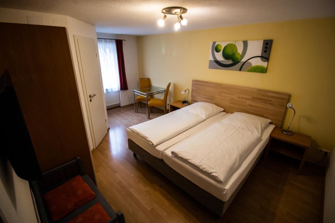Hotel Gasthof Roessle Weingarten  Luaran gambar
