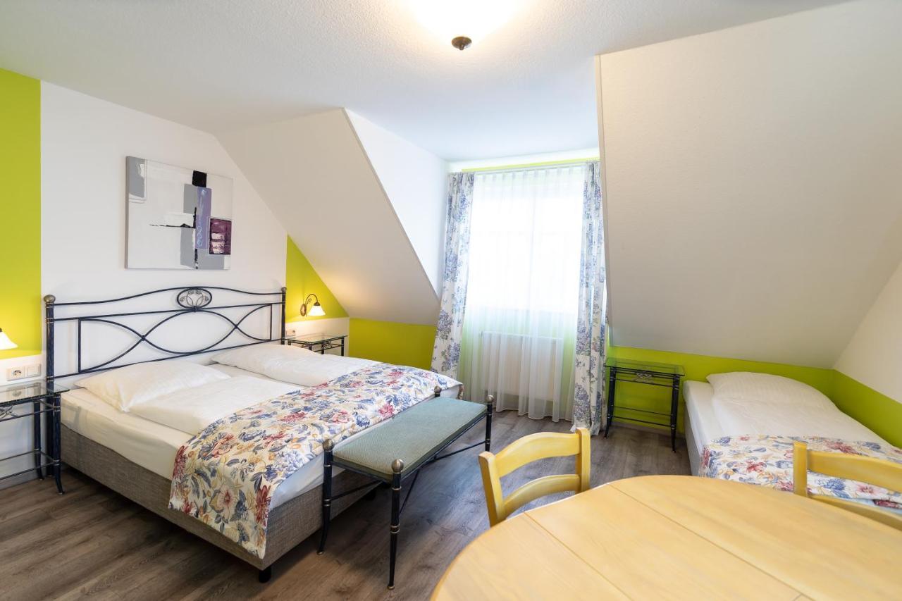 Hotel Gasthof Roessle Weingarten  Luaran gambar
